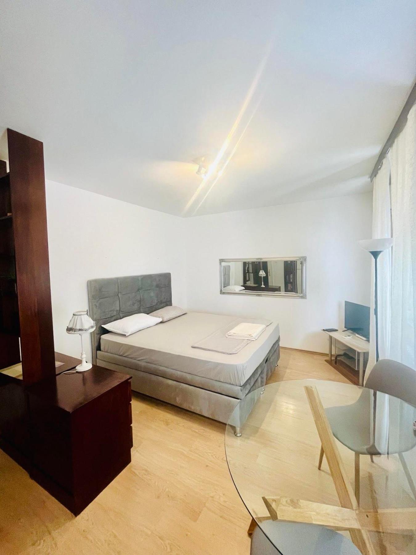Апартаменты Dorcol Hideaway Белград Экстерьер фото